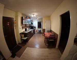 Appartement 4 chambres à vendre dans Cluj-napoca, zone Zorilor