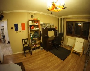 Appartement 4 chambres à vendre dans Cluj-napoca, zone Zorilor