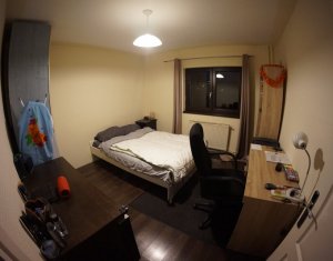 Appartement 4 chambres à vendre dans Cluj-napoca, zone Zorilor