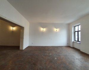 Apartment 4 rooms for sale in Cluj-napoca, zone Centru