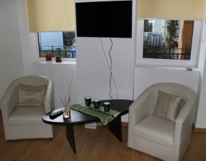 Apartament 2 camere, zona centrala - Facultatea de Litere, 60 mp, parcare+garaj