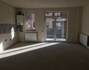 Apartament 3 camere, situat in Floresti, zona Tautiului