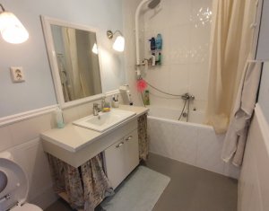 Apartament 3 camere, cu gradina, ultrafinisat, Floresti, zona Eroilor