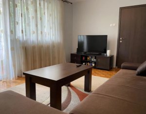 Apartment 4 rooms for sale in Cluj-napoca, zone Manastur