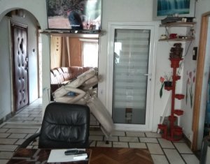 Appartement 4 chambres à vendre dans Cluj-napoca, zone Marasti