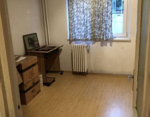 Appartement 3 chambres à vendre dans Cluj-napoca, zone Marasti