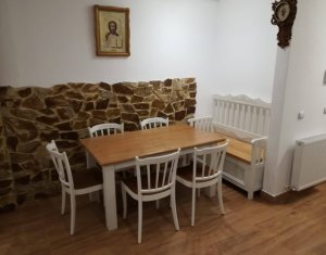 Apartment 3 rooms for sale in Floresti