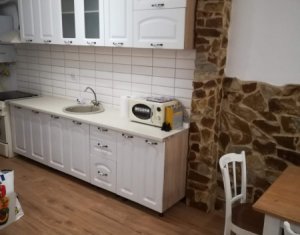 Appartement 3 chambres à vendre dans Floresti