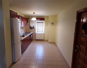 Appartement 3 chambres à vendre dans Floresti