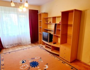 Apartament 3 camere, 80mp, 2 balcoane, 2 bai, parter peste garaj, zona Titulescu