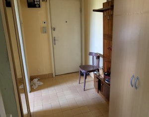 Vanzare 2 camere Gheorgheni, zona Diana, 55 mp, renovat, bloc reabilitat, etaj 3