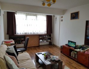 Vand apartament cu 2 camere, Manastur, ideal pentru investitie