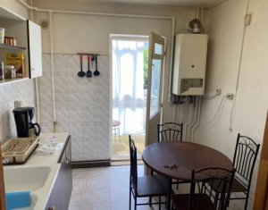 Apartament 2 camere decomandat, 50 mp, balcon, etaj 1 din 4, Grigorescu