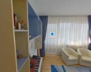 Apartament de 4 camere, ultrafinisat, terasa, parcare, Andrei Muresanu