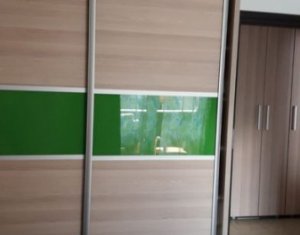 Apartament 3 camere, situat in Floresti, zona Eroilor