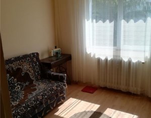 OCAZIE! Apartament cu 3 camere + balcon, zona Primaverii, Manastur