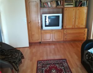 OCAZIE! Apartament cu 3 camere + balcon, zona Primaverii, Manastur