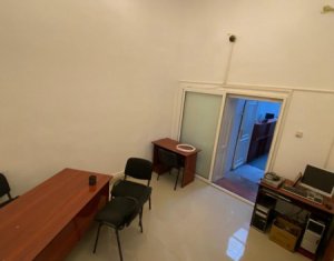 Apartament 3 camere, etajul 1, langa Piata Unirii, ultracentral