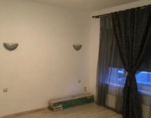 Apartment 3 rooms for sale in Floresti