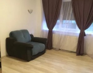 Apartment 3 rooms for sale in Floresti