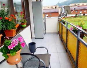 2 camere, 52 mp, balcon, etaj 2 din 3, Sud, parcare subterana, Floresti, Poligon