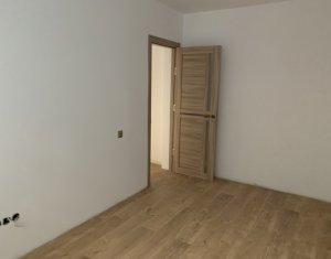 Appartement 3 chambres à vendre dans Floresti