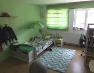 Appartement 5 chambres à vendre dans Cluj-napoca, zone Borhanci