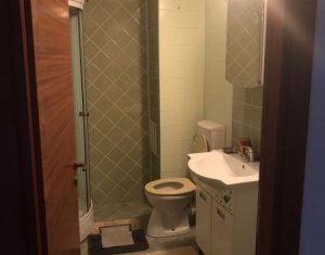 Appartement 5 chambres à vendre dans Cluj-napoca, zone Borhanci