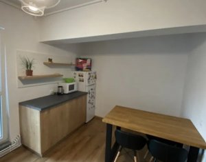 Appartement 3 chambres à vendre dans Cluj-napoca, zone Centru