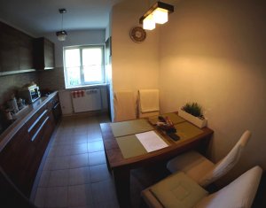 Appartement 3 chambres à vendre dans Cluj-napoca, zone Zorilor