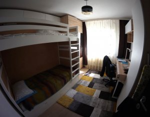 Appartement 3 chambres à vendre dans Cluj-napoca, zone Zorilor