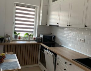 Apartament de vanzare, 2 camere, 52 mp, etaj intermediar, Buna Ziua