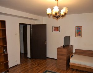 Apartament cu o camera, decomandat, 40 mp, etaj 1, zona BRD Marasti