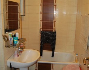 Apartament 3 camere, decomandat, finisat, Gheorgheni, zona Detunata