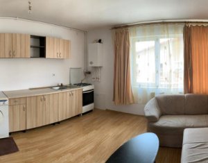 Apartment 3 rooms for sale in Floresti