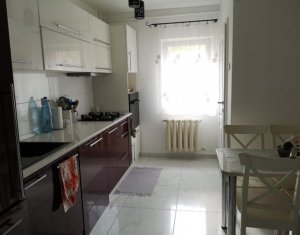 Apartament 3 camere 69 mp, etaj intermediar, Zorilor