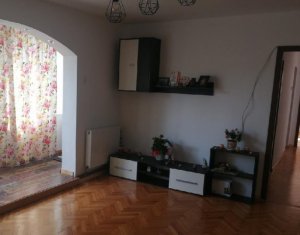 Apartament de vanzare cu 3 camere, 66 mp, Manastur, zona Primaverii