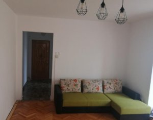 Appartement 3 chambres à vendre dans Cluj-napoca, zone Manastur