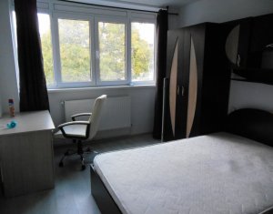 Appartement 4 chambres à vendre dans Cluj-napoca, zone Zorilor