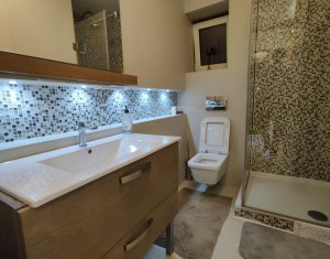 Appartement 4 chambres à vendre dans Cluj-napoca, zone Centru