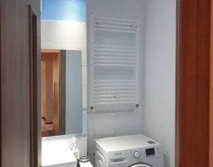 Apartament 4 camere decomandat, etaj intemediar, Intre Lacuri