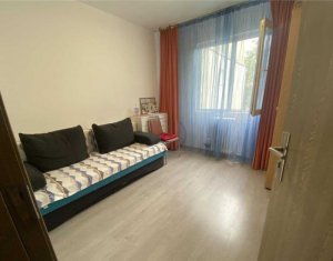 Apartament 3 camere, zona strazii Bucegi, Manastur, pret avantajos