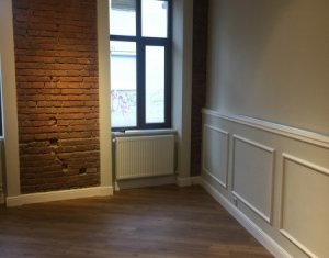 Apartament 3 camere, Centru