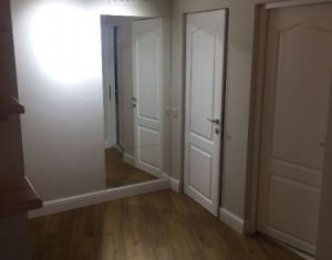 Appartement 3 chambres à vendre dans Cluj-napoca, zone Centru