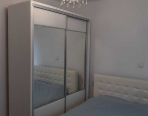 Apartament decomandat in zona semicentrala,53 mp plus balcon,etaj 4/10