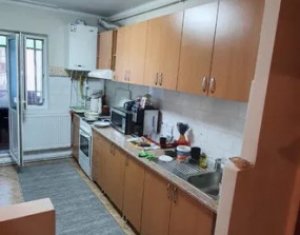 Apartament decomandat in zona FSEGA, suprafața 57 mp si balcon de 8 mp, garaj 