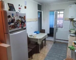 Apartament decomandat in zona FSEGA, suprafața 57 mp si balcon de 8 mp, garaj 