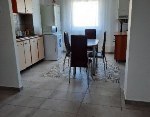 Appartement 3 chambres à vendre dans Cluj-napoca, zone Intre Lacuri