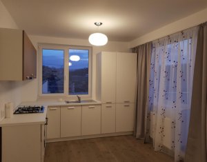 TOP oferta! Apartament 3 camere, terasa, finisat, mobilat, utilat, zona buna