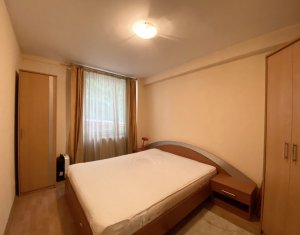 Apartament cu 2 camere, 52 mp, etaj 2 din 4, Plopilor